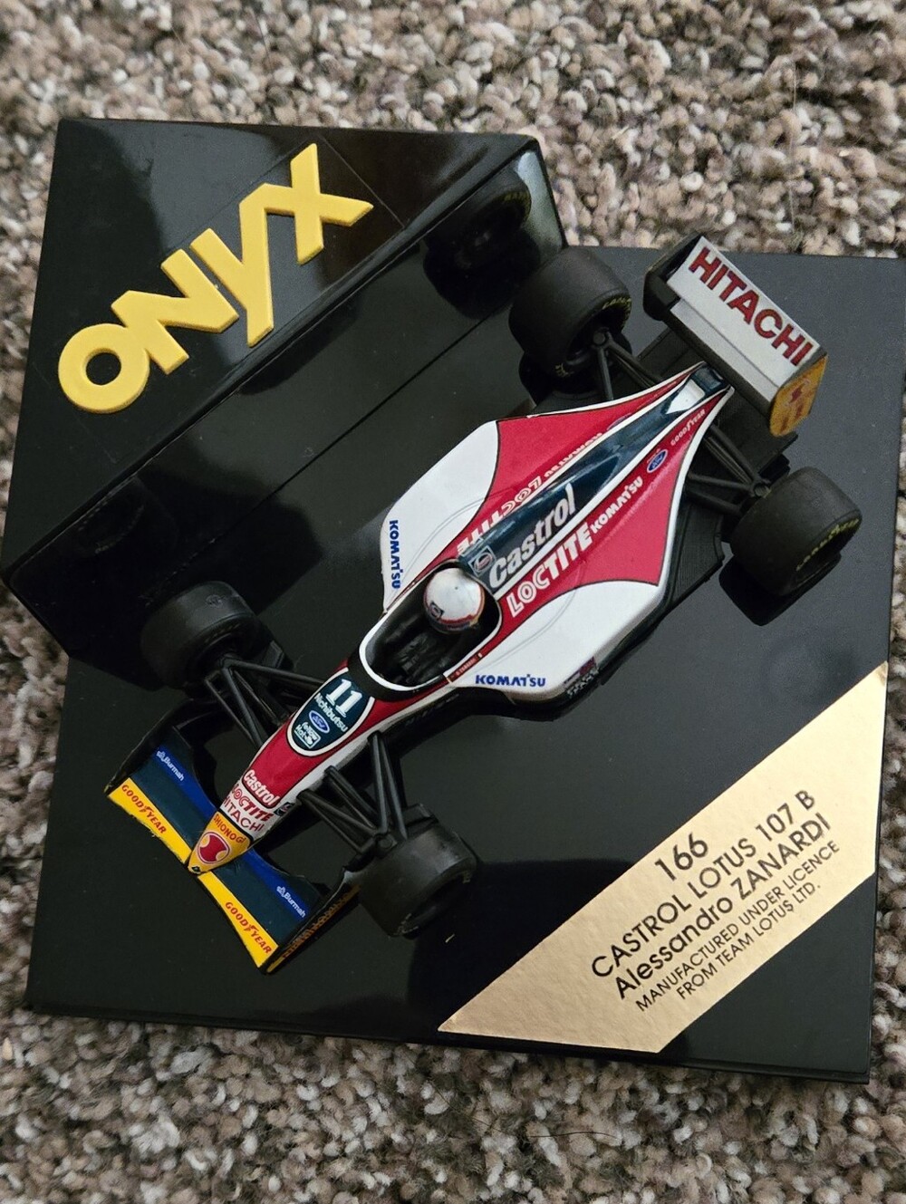 F1 ONYX 166 Castrol Lotus 107 B Alessandro Zanardi 1:43 Car Licensed Team Lotus